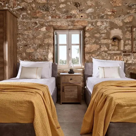 Dounias Village - Traditional Architecture & Modern Luxury Koríthion