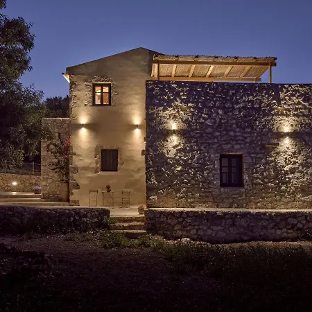 Dounias Village - Traditional Architecture & Modern Luxury Ferienhaus Koríthion